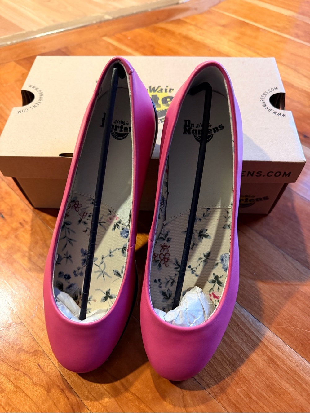 NWT Dr. Martens “Marie” ballet flat in raspberry pink color size 7